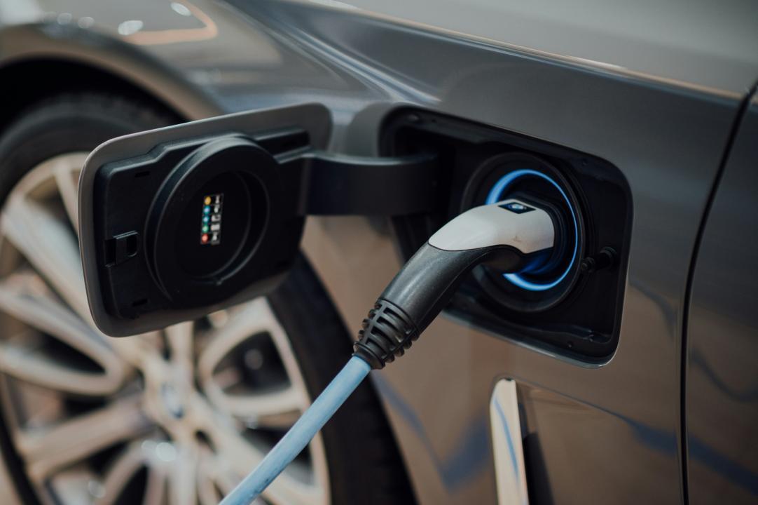 The Environmental Impact of Electric Vehicles: Myths vs. Facts